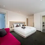 Hotel Gaestehaus Holzer 3*