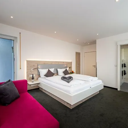 Pensionat Gaestehaus Holzer 3*