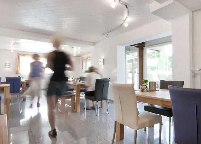 Gaestehaus Holzer Отель 3*