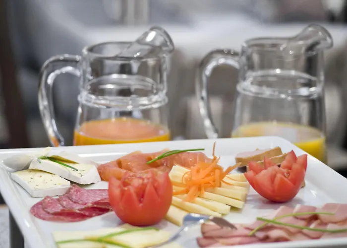 Отель Gaestehaus Holzer 3*